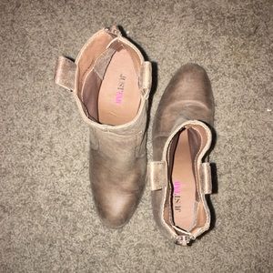 Brown leather booties!